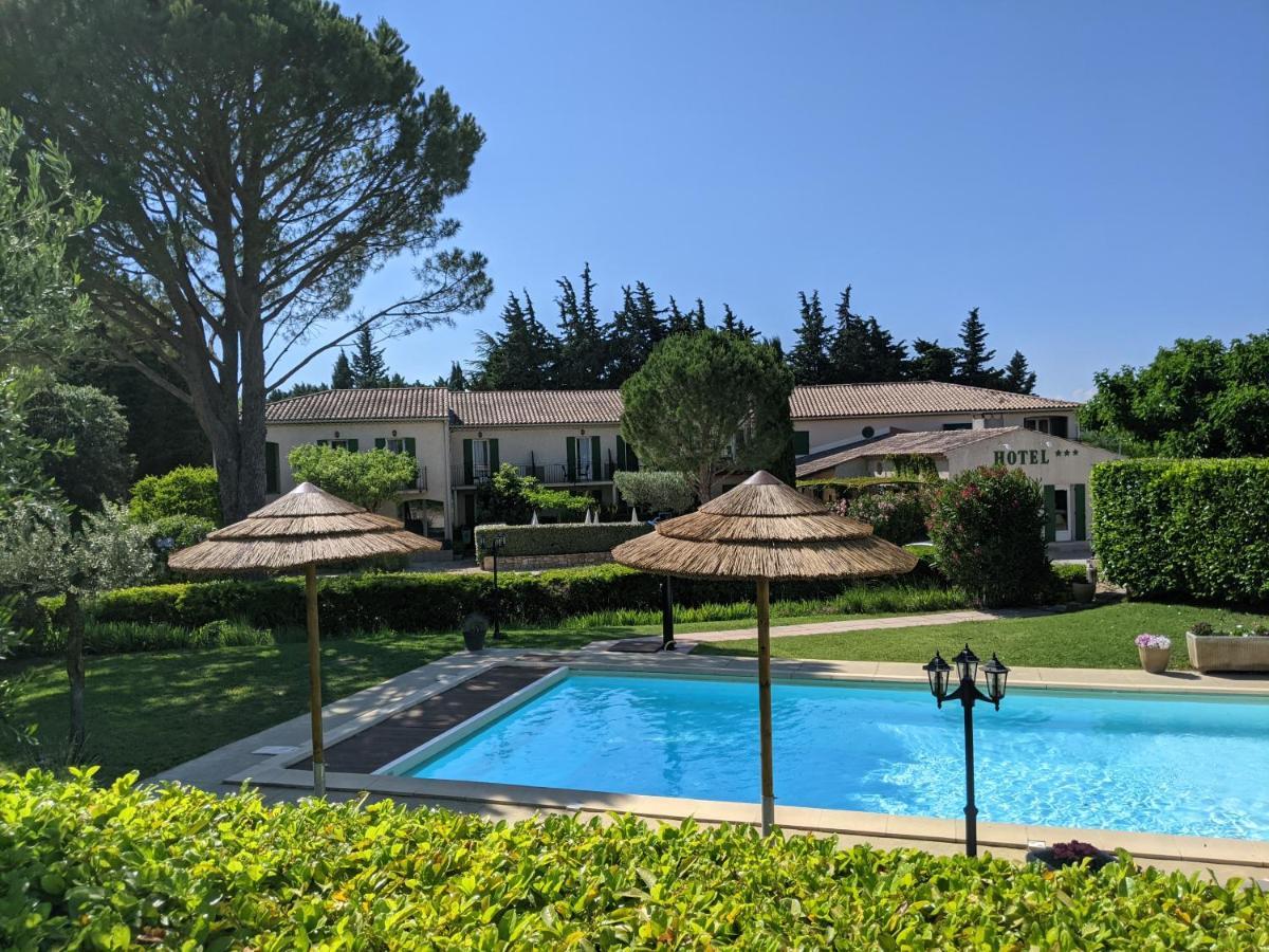Hotel Le Pradet Vacqueyras Exterior photo